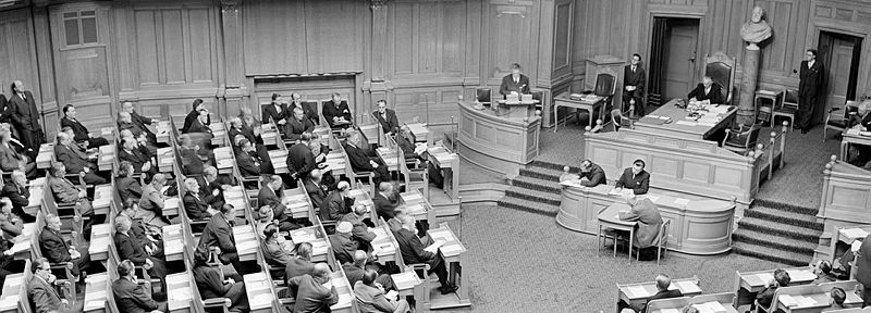 Riksdagshuset, Plenisal. Remissdebatt i riksdagen, år 1951